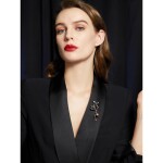 Brož Swarovski Elements Amalia - tulipán, perla, zirkon, Zlatá
