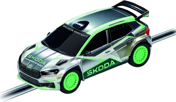 Auto Carrera GO!!! Škoda Fabia RS Rally 2 plast 9cm zelené na kartě