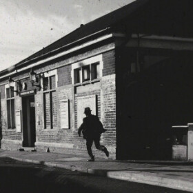 Komisař Mejzlík zasahuje - Karel Čapek, Josef Kemr, Martin Růžek, Miloš Nedbal, Jan Faltýnek, Viktor Vrabec, Zdeněk Řehoř, Jiří Horčička, Čestmír Řand