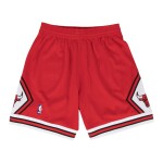 Mitchell & Ness Pánské kraťasy Chicago Bulls NBA 1997-98 Swingman Shorts - Červená Velikost: M