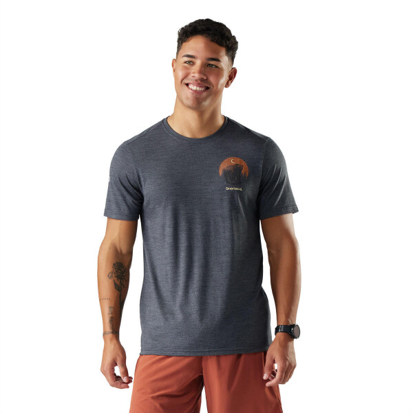 Pánské merino tričko s krátkým rukávem SMARTWOOL Men's Lunar Bear Active Short Sleeve Gra, Charcoal Heather velikost: L