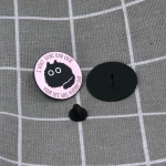 Pinarna.cz Černá kočka - I don´t bring bad luck your life was already sh*t / Nepřináším smůlu, tvůj život už byl na h*vno