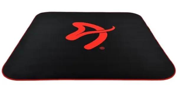 AROZZI Zona Quattro Black Red / ochranná podložka na podlahu / 116 x 116 cm / černá s červeným logem (AZ-ZONA-QTRO-BKRD)