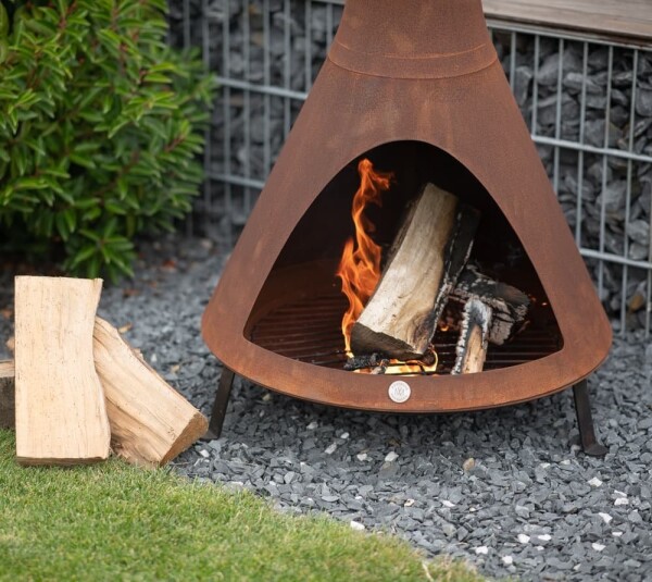 Zahradní krb z oceli – Westmann (rez)