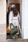 Nákupní taška přes rameno Reisenthel Shopper M Cord dark matcha