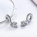 Elenys stříbrný přívěsek Diamant