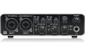 Behringer UMC202HD / Externí zvuková karta / USB / XLR / 6.3mm (27000445)