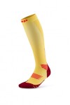 CEP dámské běžecké kompresní podkolenky 5.0 - marigold/burgundy Velikost: II (25-31 cm obvod lýtka)