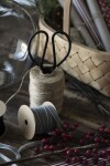 Ib Laursen Sametová stuha na špulce Grey – 10 m, šedá barva, textil