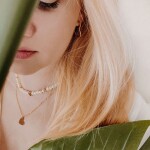Perlový náhrdelník Alice Gold - srdce, Zlatá 38 cm + 5 cm (prodloužení) Bílá