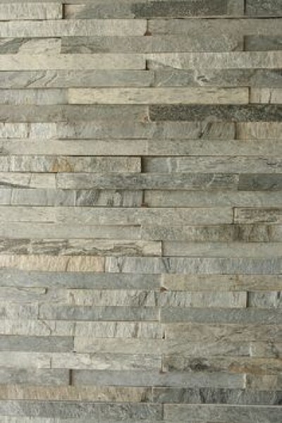 Kamenný obklad za kamna 60x15cm štípaný křemenec khaki CKOK615KL