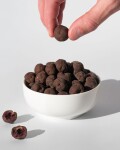 Vilgain Višně v hořké čokoládě – 150 g