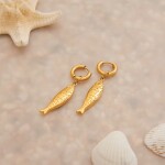 ELENYS Gold Fish – pozlacené náušnice 18K žluté zlato