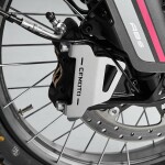 Kryt předního brzdového třmenu na CFMOTO 450MT