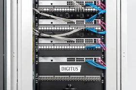 DIGITUS 19" černá / Krycí panel 1U / plný / ocelový plech (DN-19 BPN-01-SW)
