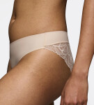 BODY MAKE-UP ILLUSION LACE – Tai kalhotky s krajkou a termo úpravou Triumph NUDE BEIGE 42