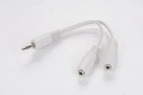 Gembird audio rozdvojka / 1x 3.5 mm M - 2x 3.5 mm F / 10 cm / redukce / bílá (29601031953)