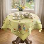 Středový ubrus s výšivkou KRÁLÍČEK V MODRÉM SAKU 85 x 85 cm