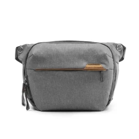 Peak Design Everyday Sling 6L v2 šedá / Brašna na fotoaparát / objem 6 litrů / rozměry 35x23.5x12 cm / hmotnost 0.58 kg (BEDS-6-AS-2)