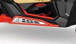 LSR boční kryty na Can-Am Maverick X3 - černá/červená Barva: Červená