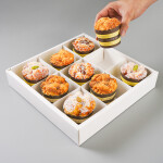 Cake star Cukrářská krabice s průhledným víkem a dělící vložkou 30x30x10cm