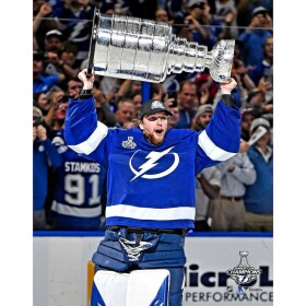 Fanatics Fotografie Andrei Vasilevskiy Tampa Bay Lightning 2021 Stanley Cup Champions Raising Cup Photograph 8" x 10"