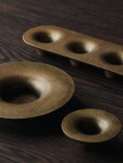 Ferm Living Kovový svícen Soothe Brass Finish Ø 16 cm, zlatá barva, kov