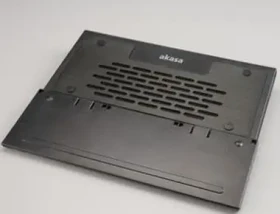 AKASA AK-NBC-29B / Chladící podložka pro 12-15.4 notebook / hliníková / skládací / černá (AK-NBC-29BK)