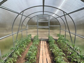 Polykarbonátový skleník – KYKLOP, PC 4 mm, 3×8 m