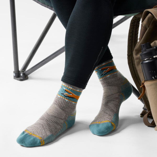 Dámské merino ponožky SMARTWOOL Women's Hike Light Cushion Fox Meadow Mi, Taupe/Natural Marl velikost: 42-45 (L)