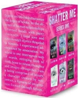 Shatter Me: Series One Novel Paperback Deluxe Limited Edition Box Set - Tahereh Mafi