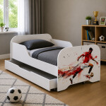 DumDekorace Kompletní dětská postel 140 x 70 cm s matrací a lamelovým roštem - FOOTBALLER
