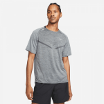 Pánské Dri-FIT ADV TechKnit Ultra DM4753-010 Nike