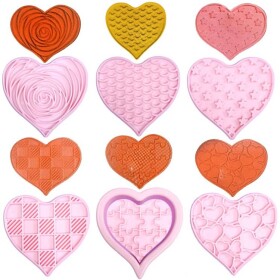 Dortisimo Plastový vypichovač s nástavci Srdíčka (6 vzorů)