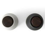 Audo Copenhagen Mlýnek na sůl a pepř Bottle Ash/Carbon Walnut – set 2 ks, šedá barva, černá barva, bílá barva, kov, plast, keramika