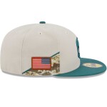 New Era Pánská kšiltovka Philadelphia Eagles NFL 2023 Salute to Service 59FIFTY Fitted Velikost: 7 1/4