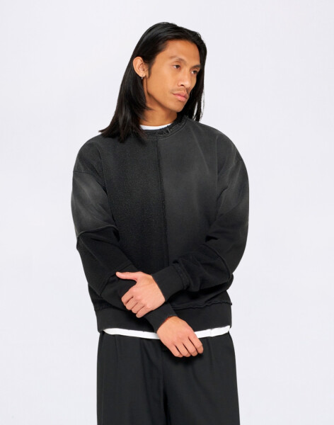 Edwin Bluff Sweat Black distressed washed M