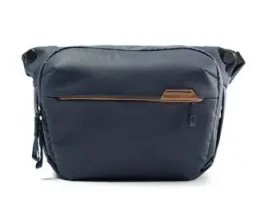 Peak Design Everyday Sling 10L v2 černá / Taška přes rameno / objem 10 litrů (BEDS-10-BK-3)