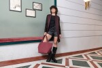 Nákupní taška přes rameno Reisenthel Shopper M Twist maroon