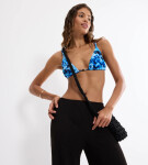 MIDNIGHT SWIM – Lesklý trojúhelníkový vršek bez kostic Triumph BLUE COMBINATION 38C