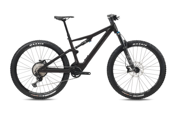 BH iLYNX TRAIL 8.1 29", rám 17" (M), 2025, black - ZDARMA dopravné, odborná montáž, seřízení! (Záruka nejlepší ceny. Nakupujte u autorizovaného prodejce.)