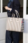 Stylová kabelka Reisenthel Daily Shopper Summerstripes coffee