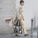 Skládací nákupní taška LOQI ELLIOTT ERWITT Dog Jumping