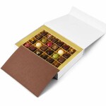 Dortisimo Krabička na 24 ks pralinek s magnetem bílá (27 x 20,5 x 4 cm)