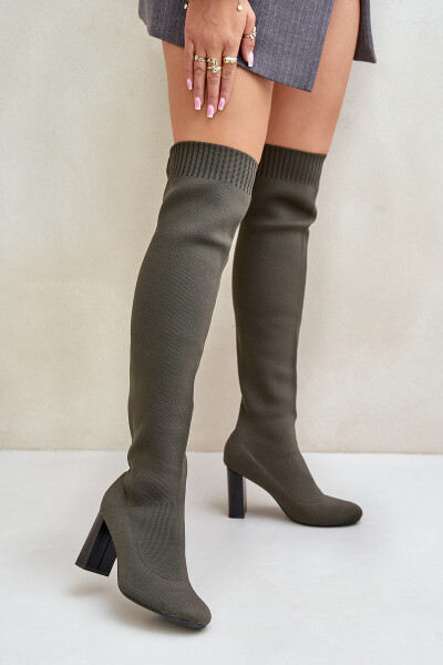 Kozáky Se Záplavou Po Kolena Na Podpatku Tmavě Zelené Esanira 39