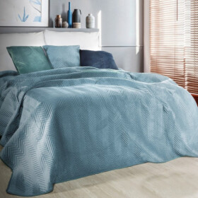 DumDekorace Luxusní dekorační přehoz na postel modré barvy Šířka: 200 cm | Délka: 220 cm