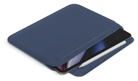 Epico TechGrain Sleeve modrá / Pouzdro / iPad Pro 12,9" (3.-6. gen)/Air 13" (M2-M4)/Pro 13" (M4-M5) / PU