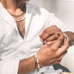 Pánský korálkový náhrdelník Angelo Gold - 6 mm přírodní bílý howlit, Bílá/čirá 60 cm