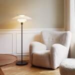 Louis Poulsen Stojací lampa PH 80 White, bílá barva, sklo, kov