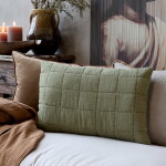 Chic Antique Prošívaný povlak na polštář Aix Vintage Olive 40 × 60 cm, zelená barva, textil
